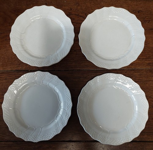 Assiettes dessert série de - à,