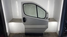 Porte avant droit OPEL VIVARO