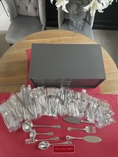 CHRISTOFLE MALMAISON HOUSEWIFE SET VERY NICE CONDITION 139 PIECES SILVER METAL.
