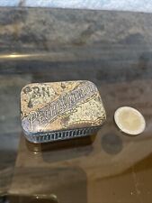 BN Biscuiterie Nantaises - Small old lithographed canvas box CUTE SIN