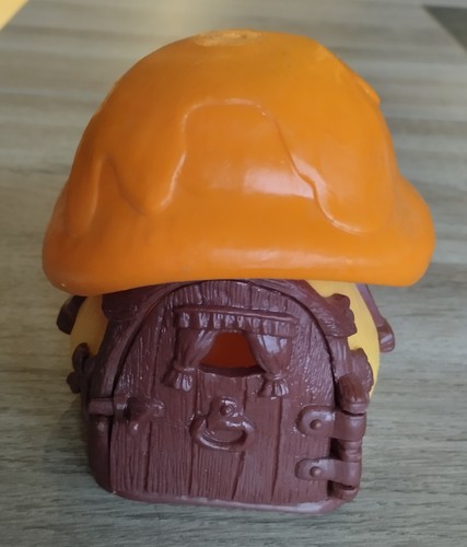 Figurine maison schtroumpf - figurine,