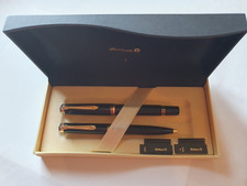 Pelikan Souverain ensemble
