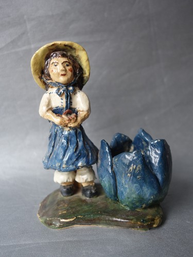 Statuette porte cure - -dent, en