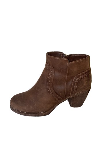 Clarks shoes for - shoes, camel