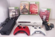 White Microsoft Xbox 360 Fat Console Bundle w/2 Controllers + 4 Games - Tested