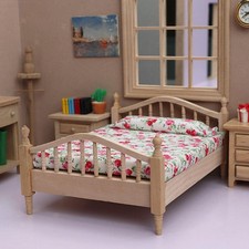 Modèle de lit double en bois