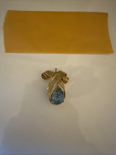 Broche doré strass fantaisie - strass,