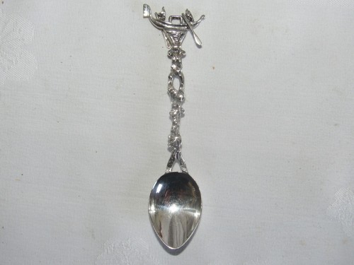 05j20 old collectible spoon - 05j20,