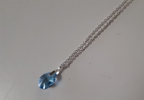 Collier pendentif cristaux - cristaux, de