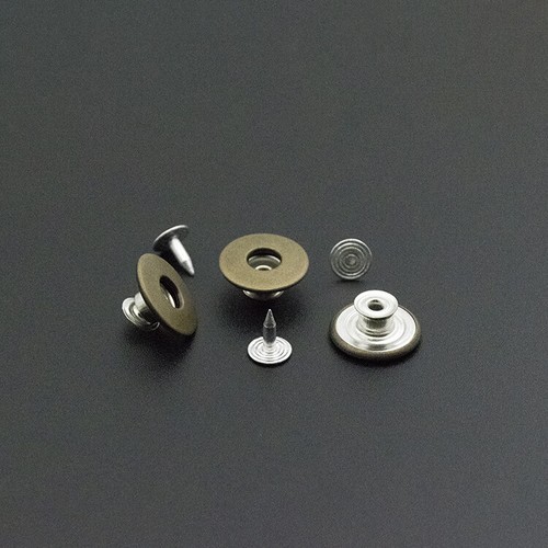 Boutons pression jeans - , vieux