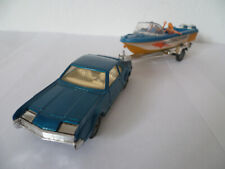 RARE AUTHENTIQUE GIFT SET 36 de CORGI Oldsmobile Toronado & Speedboat TTB
