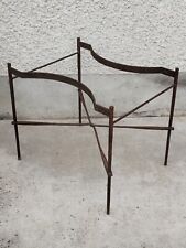 ancien piètement fer forgé