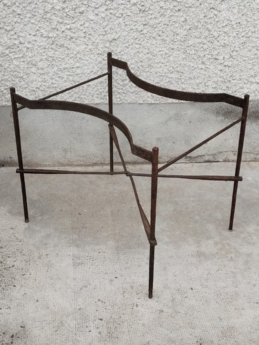 Ancien piètement fer forgé - piètement,