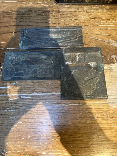 Lot plaque imprimerie meuble - plaque,