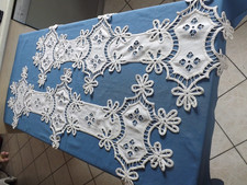 2 longs éléments pour