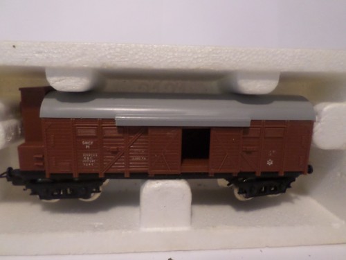 Lima 3105 wagon - couvert, a