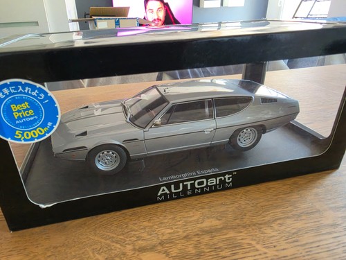 Autoart diecast 18 - diecast, 1/18