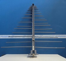 Rohde And Schwarz HL223 Log Periodic Antenna (4001.5501.02) 200-1300MHz