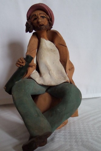 Figurine terre cuite - cuite, vagabond