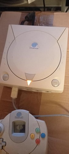 Sega dreamcast console - sega,