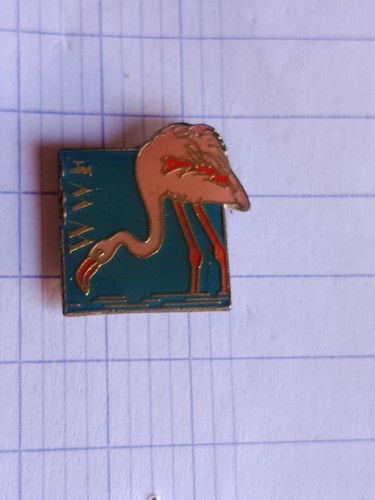 Pin flamant rose wwf - ,