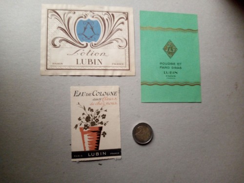 Lot étiquettes de - 3,