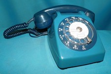 Ancien telephone cadran - telephone, a
