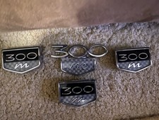 Chrysler 300m Emblems