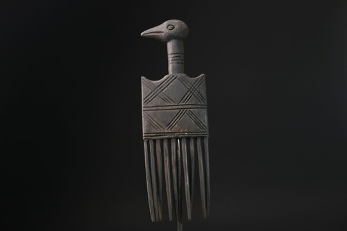 Masque familial visage tribal