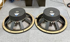 Paire d'enceintes de woofer à