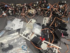Large Rc Servos and Recievers Lot, Futaba,airtronics,tactic,hitec +++