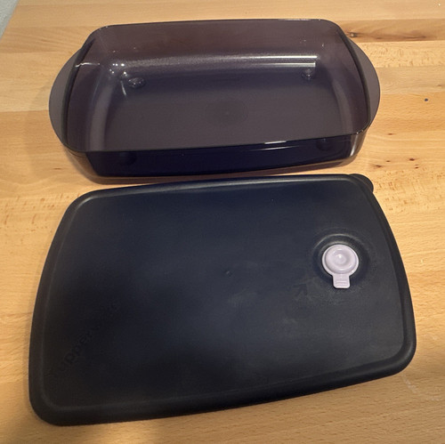 Tupperware vent serve - vent,