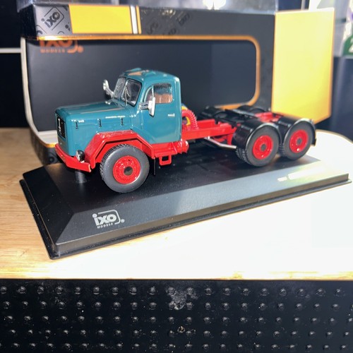 Ixo tr017 43 camion - ixo, 1:43