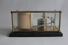 Baromètre enregistreur