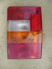 Feu arrière droit pour