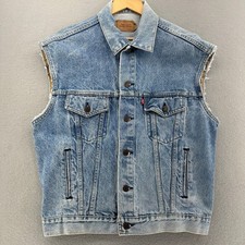 80s Levis Denim Med Wash Vest Made in USA SZ M 70501-0214 Trucker Type 3