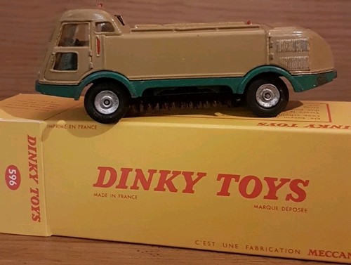 Dinky toys balayeuse lmv ref - toys,