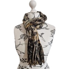 Véritable Arbre Épais Chaud