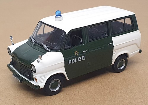 Minichamps scale 400 - scale,