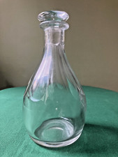 Ancienne carafe en cristal à