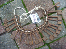 LOT A747 DE 18 EBAUCHES DE