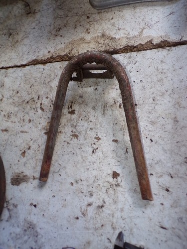Béquille 88 89 - 79,