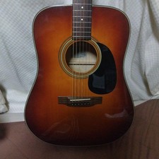 Guitare acoustique Alvarez