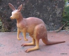 STARLUX WILD ANIMALS ZOO CIRCUS / KANGAROO FIGURE NO CLAIRET