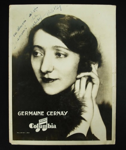 Photographie autographe - , de