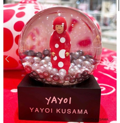 Yayoi kusama snow globe moma - kusama,