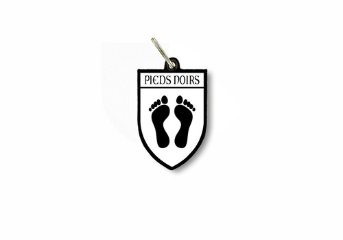 Porte cles clefs cle drapeau