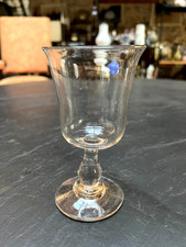 VERRE TULIPE ANCIEN EN VERRE