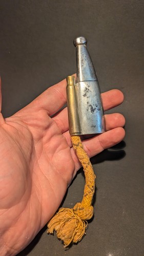 Briquet poilu art de - ,