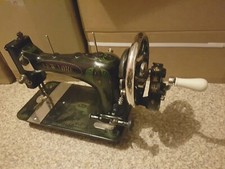 Machine à Coudre professionnelle Manuelle a manivelle New York vintage